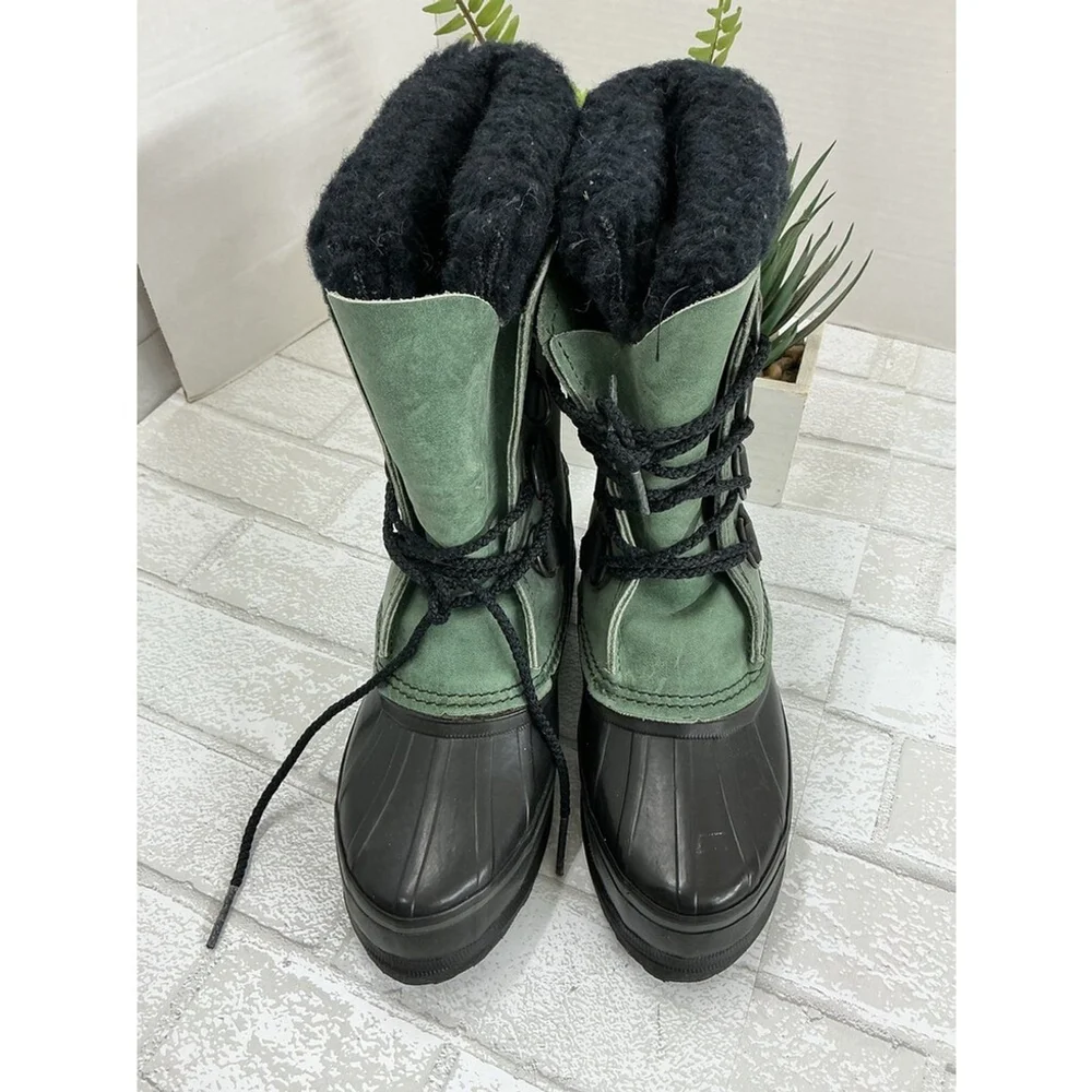 Sorel boots size 5